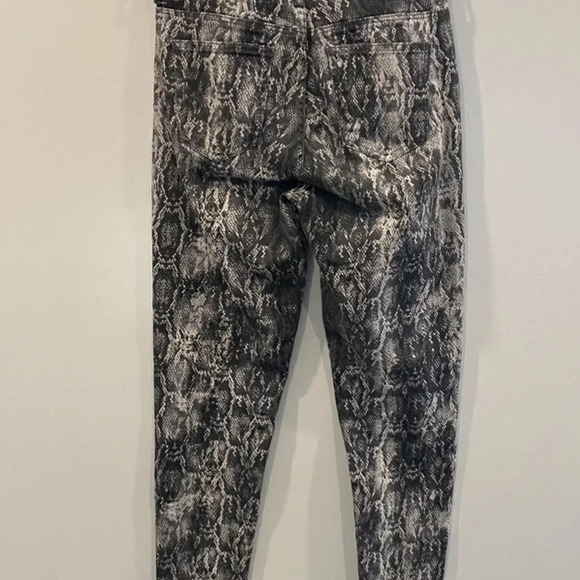 ZARA Snakeskin Print Jeans Pant Skinny Fit Womens Size 6 (827) - Picture 4 of 5